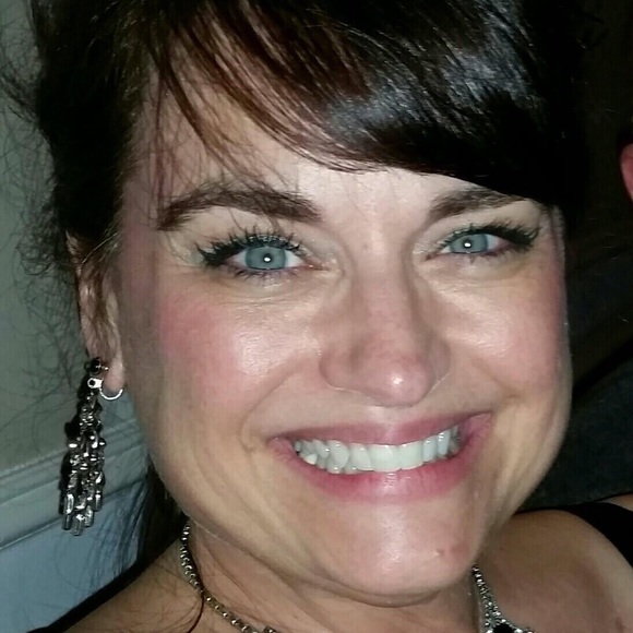 Posh Ambassador Jeanna ~Mimosa Morning ~ - Picture 2 of 2